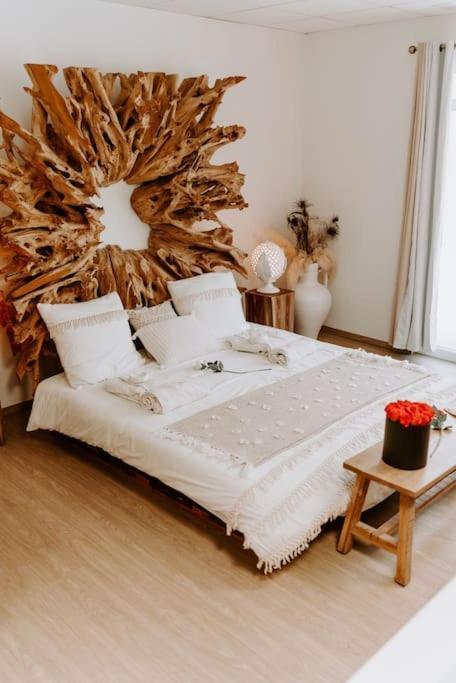 Suite De Charme Avec Jacuzzi Et Cabine Infrarouge Tubize Luaran gambar
